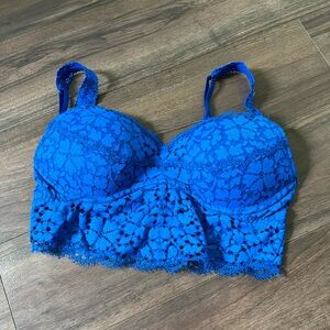 cute bra top!